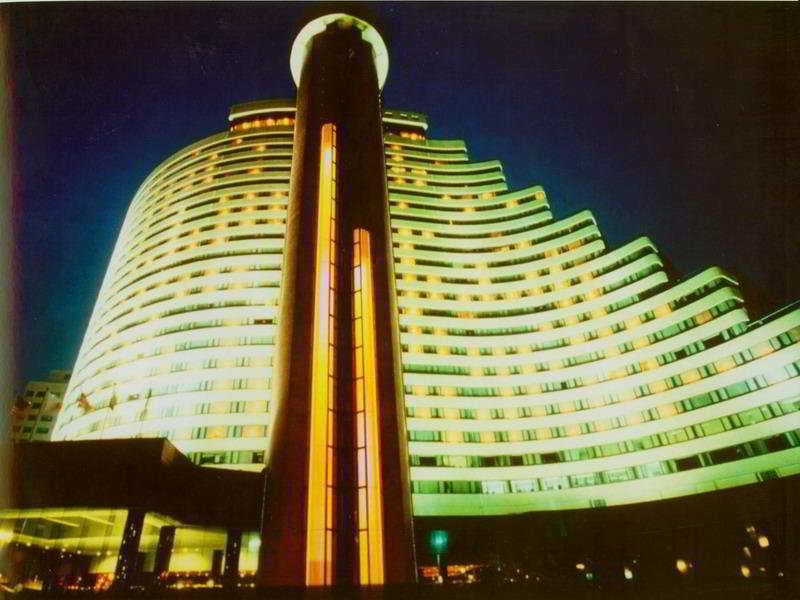 Hua Ting Hotel And Towers Shanghái Exterior foto